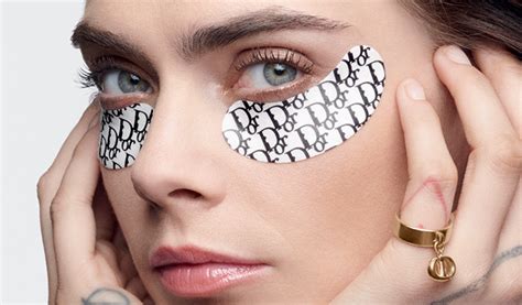 dior eye reviver patches